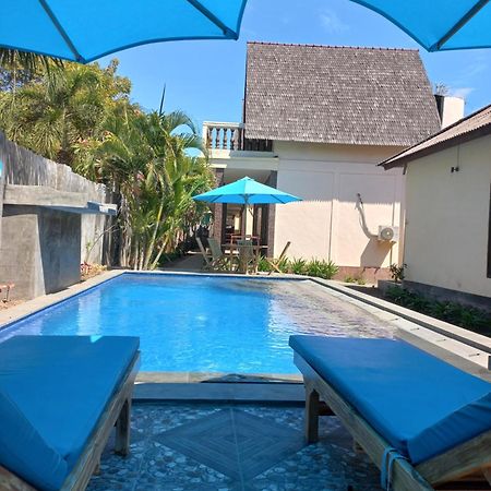 Kusuka Bungalow Gili Trawangan Exterior photo